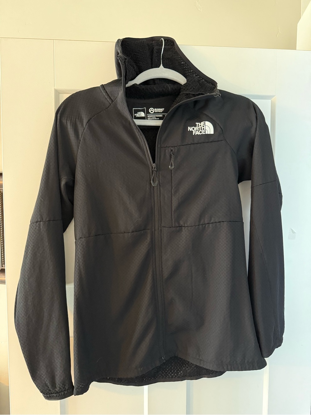 The North Face Black WomensTechnical Full-Zip Jacket
